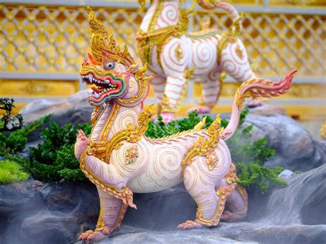  The Fox and the Star: Exploring Thai Mythological Creatures and Cosmic Journeys.